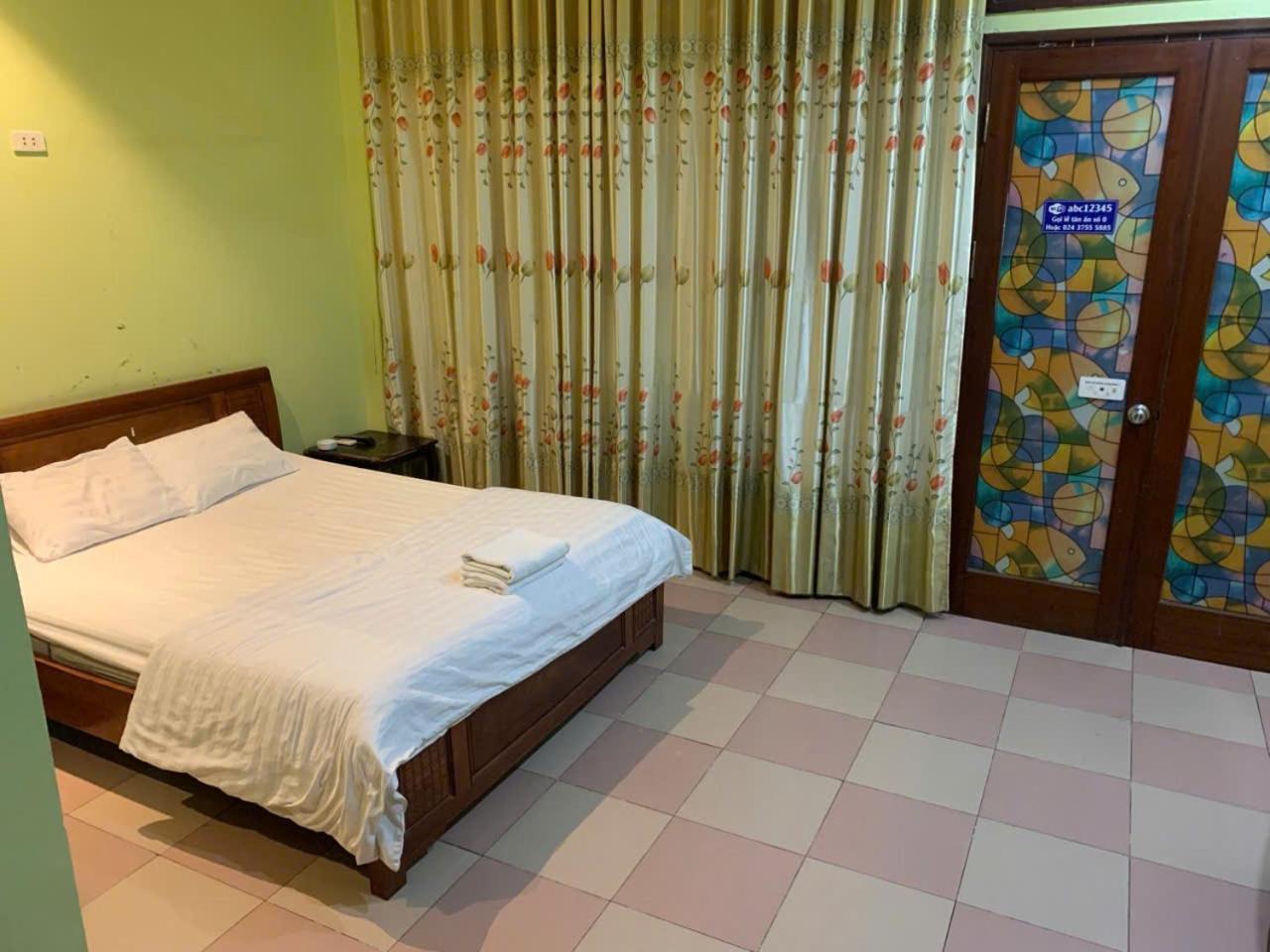 Nha Nghi An Phu Hotel Hanoi Buitenkant foto