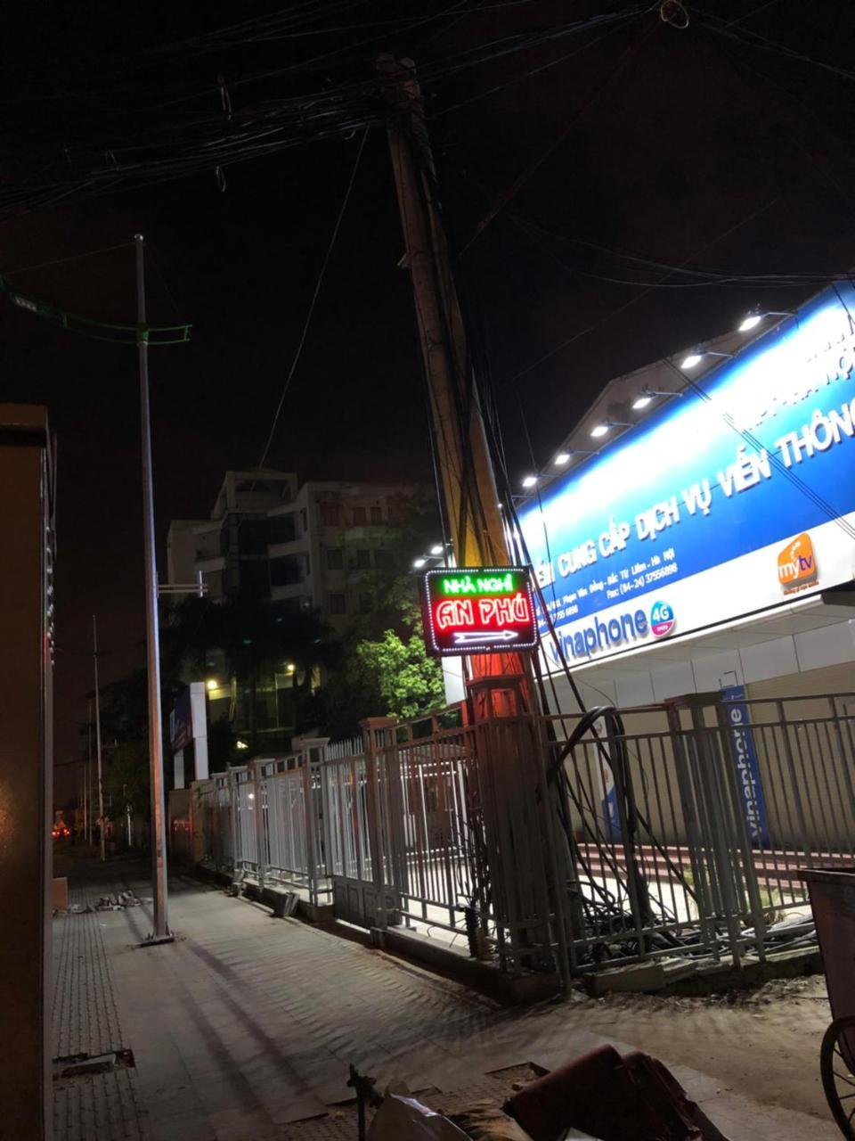 Nha Nghi An Phu Hotel Hanoi Buitenkant foto