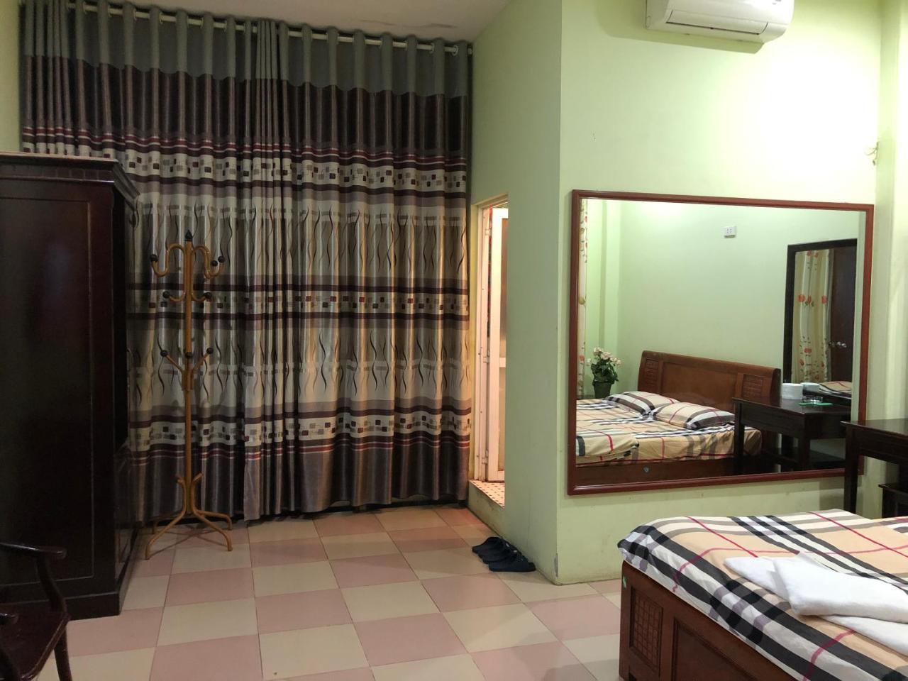 Nha Nghi An Phu Hotel Hanoi Buitenkant foto